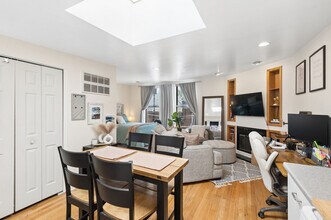 1936 N Lincoln Ave in Chicago, IL - Building Photo - Building Photo