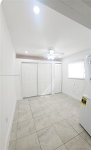 10420 SW 180th St in Miami, FL - Building Photo - Building Photo