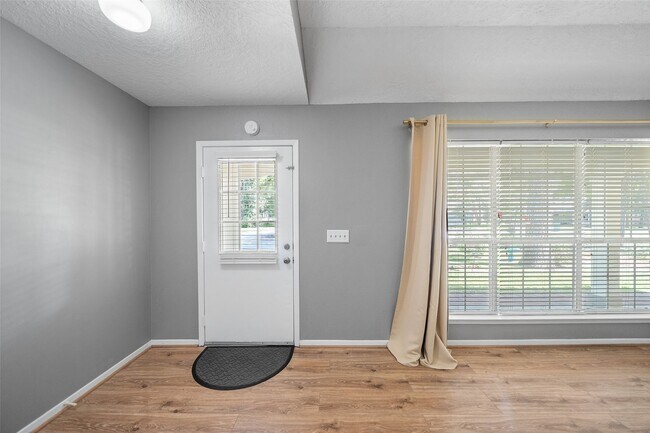 7 Rockridge Ct in Spring, TX - Building Photo - Building Photo