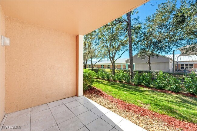 property at 1210 Wildwood Lakes Blvd