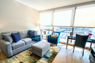 355 Atlantic St in Stamford, CT - Building Photo