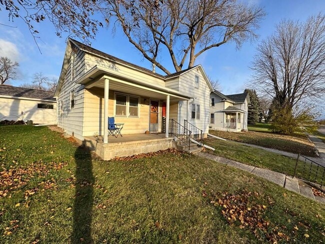 property at 704 3rd Ave