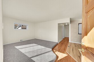 849 Emerson Cir in Northglenn, CO - Building Photo - Building Photo