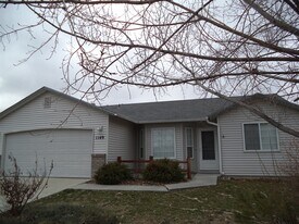 1149 N Caterpillar Ave in Kuna, ID - Building Photo