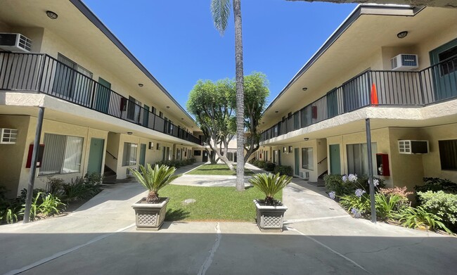 Stonegate Apartments