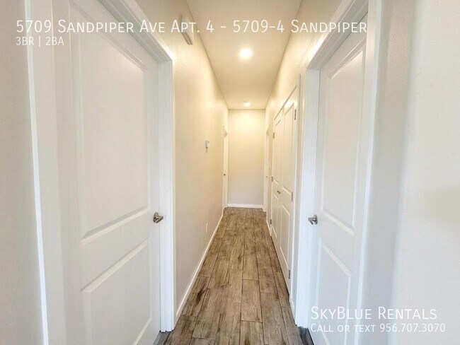 5709 Sandpiper Ave in Palmhurst, TX - Building Photo - Building Photo