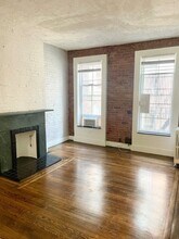 51 Leroy St in New York, NY - Building Photo - Building Photo