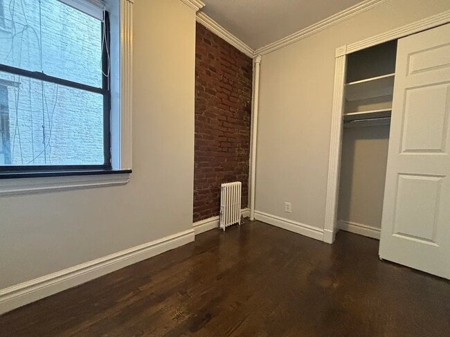 410 E 13th St, Unit 2D in New York, NY - Building Photo - Building Photo
