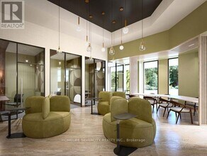 2501 Saw Whet Blvd. in Oakville, ON - Building Photo - Building Photo