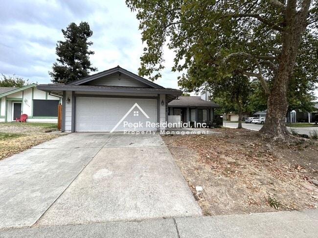 property at 7400 Martignetti Ct
