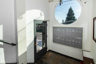 640 Brooklyn in Oakland, CA - Building Photo - Building Photo