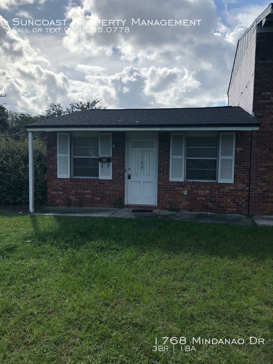 1768 Mindanao Dr in Jacksonville, FL - Foto de edificio