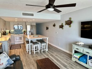 4849 Saxon Dr in New Smyrna Beach, FL - Building Photo - Building Photo