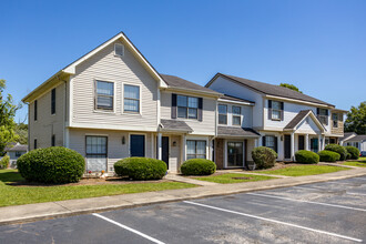 Southridge in Griffin, GA - Building Photo - Building Photo
