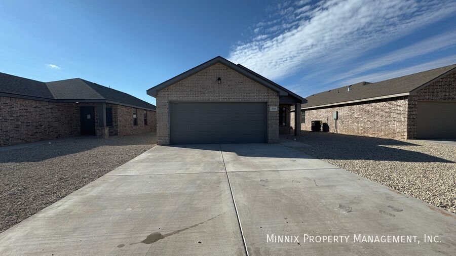 7716 Date Ave in Lubbock, TX - Building Photo