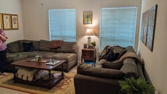 5155 Etta St, Unit 2D in Baton Rouge, LA - Building Photo