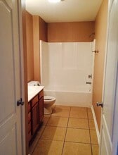 503 N Holly St, Unit Apartment in Hammond, LA - Foto de edificio - Building Photo