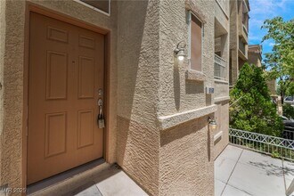 9169 Column Ct in Las Vegas, NV - Building Photo - Building Photo