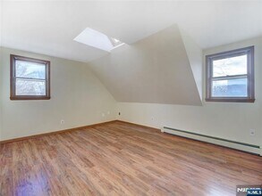 60 Greenwood Ave, Unit 3 in Montclair, NJ - Building Photo - Building Photo