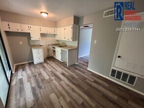 5707 Sonora Dr in North Little Rock, AR - Building Photo - Building Photo