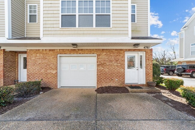 4761 Beach Bay Ct in Virginia Beach, VA - Building Photo - Building Photo