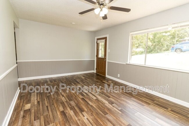 730 Roberta Dr in Rossville, GA - Building Photo - Building Photo