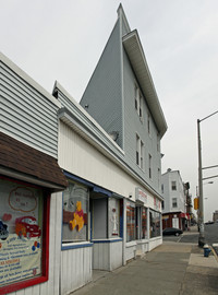 Building 1 of 2 in Irvington, NJ - Building Photo - Building Photo