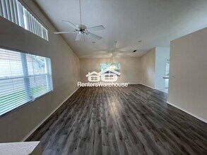 4337 Edenrose Way in Sarasota, FL - Building Photo - Building Photo