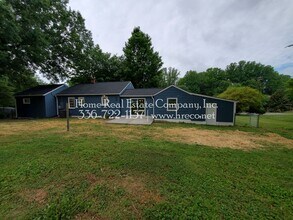 3321 Emory Dr in Winston-Salem, NC - Building Photo - Building Photo