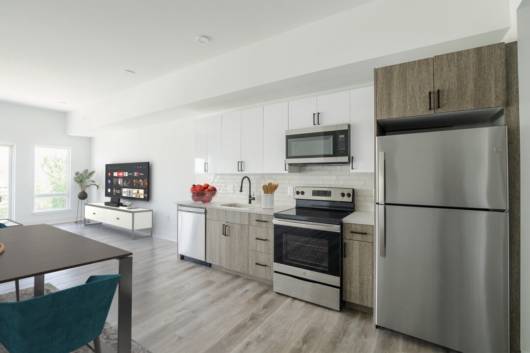1420 Point Breeze Ave in Philadelphia, PA - Building Photo