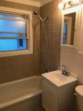 9039 S Knox Ave in Hometown, IL - Building Photo - Building Photo