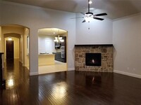 3701 Post Oak Trail in Colleyville, TX - Foto de edificio - Building Photo