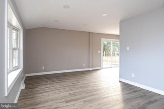 130 Pulaski Ave in Gloucester Township, NJ - Building Photo - Building Photo