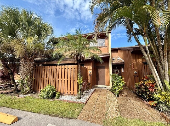 4192 SW 87th Terrace