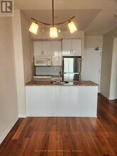 70 Forest Manor Rd in Toronto, ON - Building Photo - Building Photo