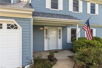 521 Shakespeare Dr in Virginia Beach, VA - Building Photo - Building Photo