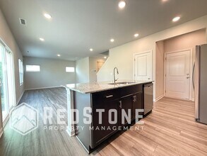 919 Crow Br Dr in Graham, NC - Building Photo - Building Photo