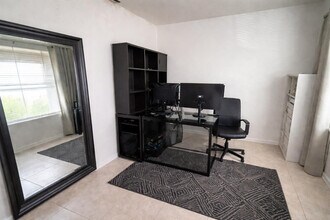 14515 W Lisbon Ln in Surprise, AZ - Building Photo - Building Photo