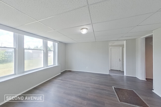 122 S Longworth Ave in Louisville, KY - Building Photo - Building Photo