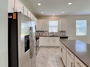 2729 Corbel Loop in Kissimmee, FL - Foto de edificio - Building Photo