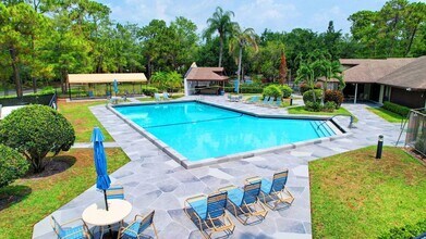 270 Beaver Dam Ct, Unit 2-413 in Royal Palm Beach, FL - Building Photo - Building Photo