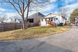 7070 Winona Ave in St. Louis, MO - Building Photo - Building Photo
