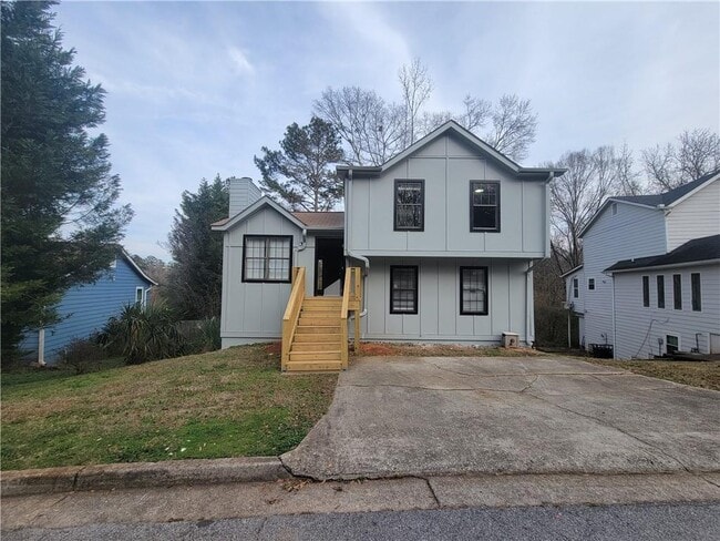 1085 Mainstreet Valley Dr in Stone Mountain, GA - Building Photo - Building Photo