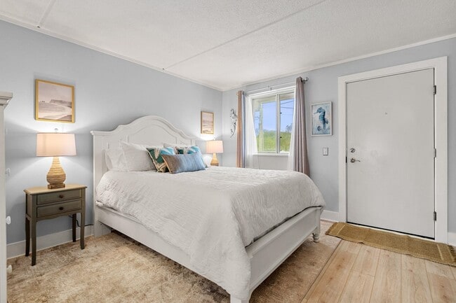 933 Ocean Blvd in Hampton, NH - Building Photo - Building Photo