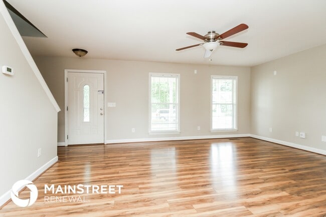 2804 Kaye Dr in Thompson's Station, TN - Building Photo - Building Photo