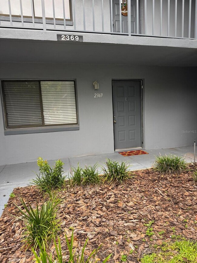 property at 2369 Oak Park Way
