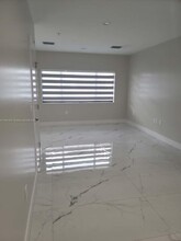 19177 NW 37th Ave in Miami Gardens, FL - Building Photo - Building Photo
