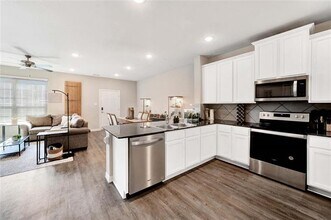 2917 Bluets Dr in Mesquite, TX - Building Photo - Building Photo