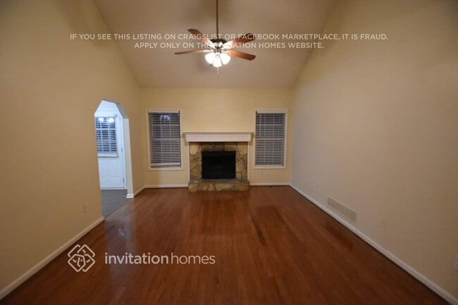 321 Honeysuckle Terrace in Auburn, GA - Building Photo - Building Photo