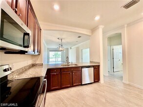 1823 Alameda Dr in Naples, FL - Building Photo - Building Photo